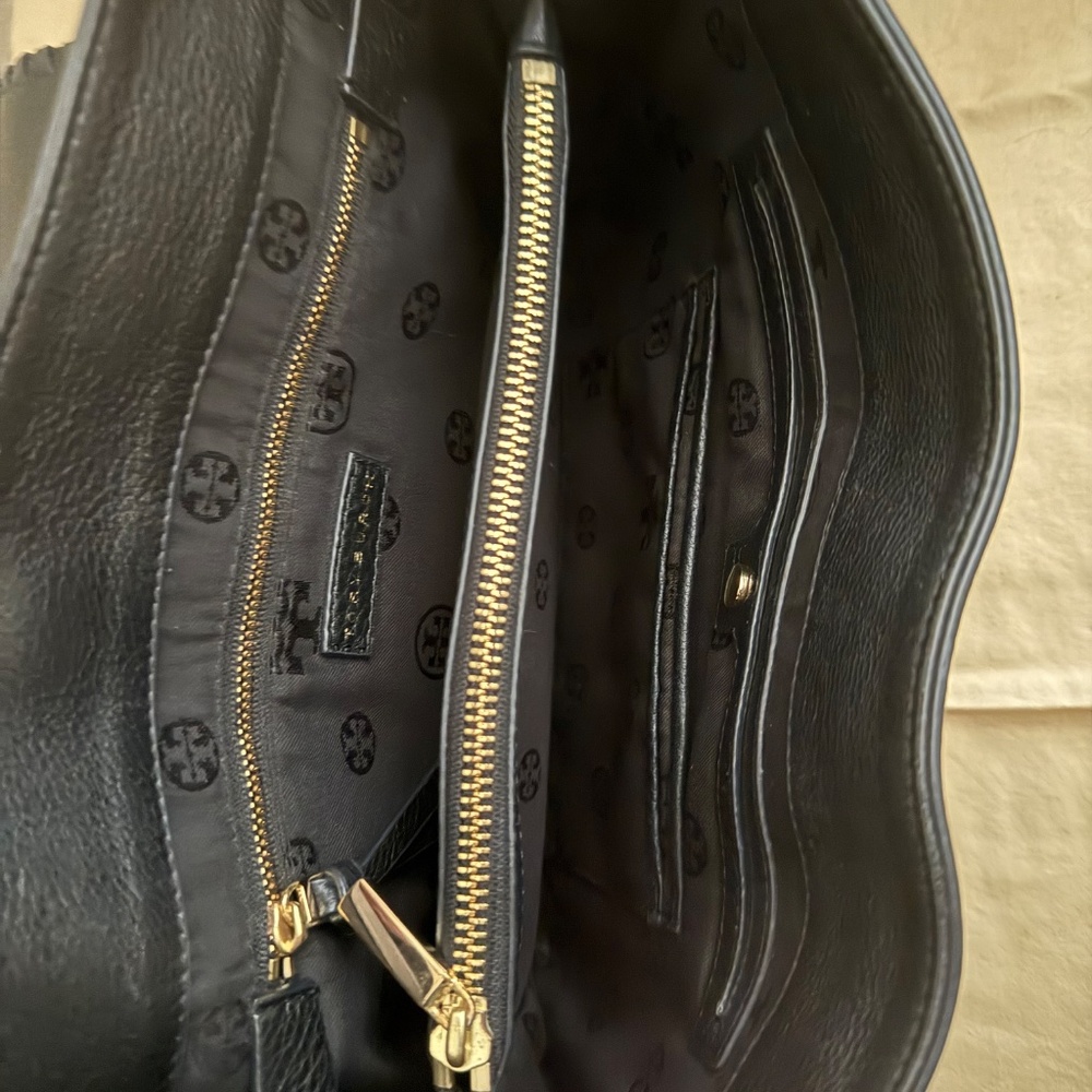 Tory Burch Two Way Bag - Picture 7 of 8